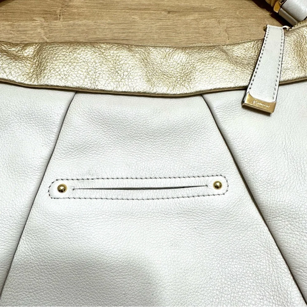 B. Makowsky Stamford Top Zip Off White & Gold Pebble Leather Hobo Shoulder‎ Bag